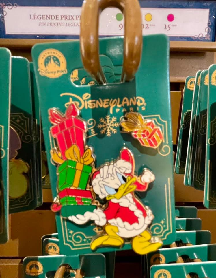 Pins Donald