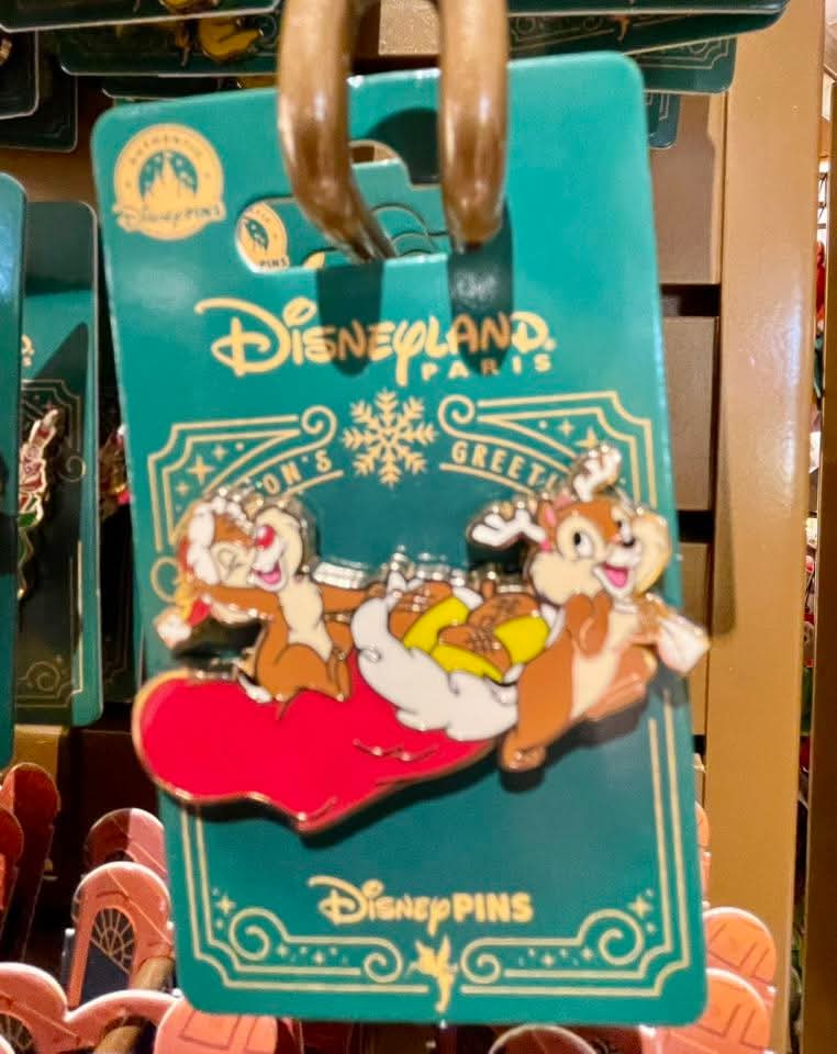 Pins Tic et Tac Noël