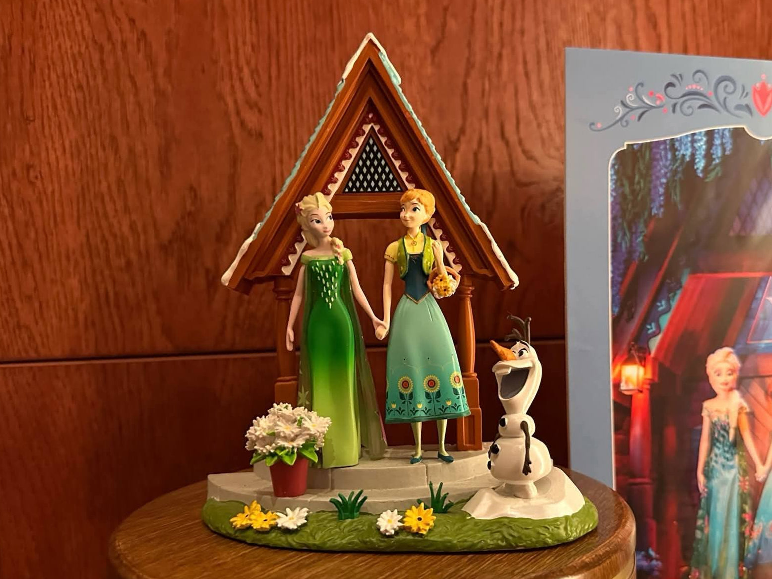 Figurine Elsa et Anna