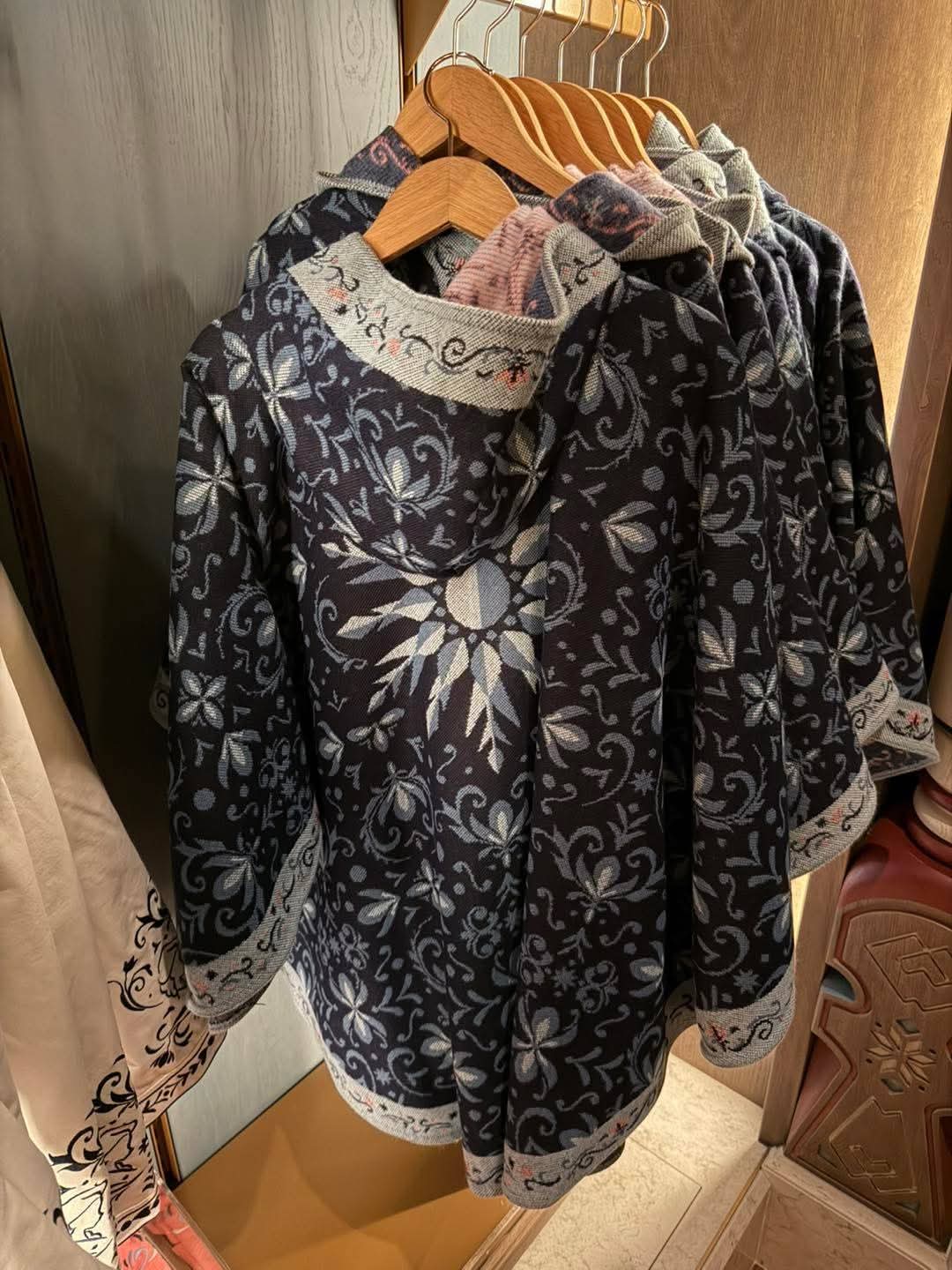 Poncho Reine des Neiges