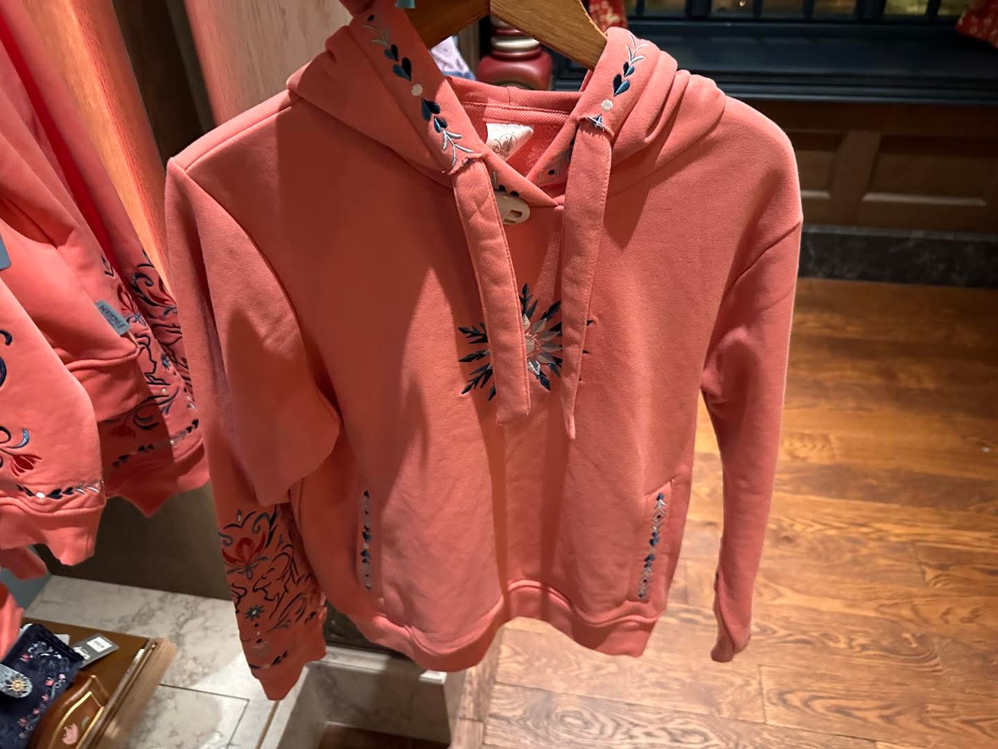 Pull Reine des Neiges
