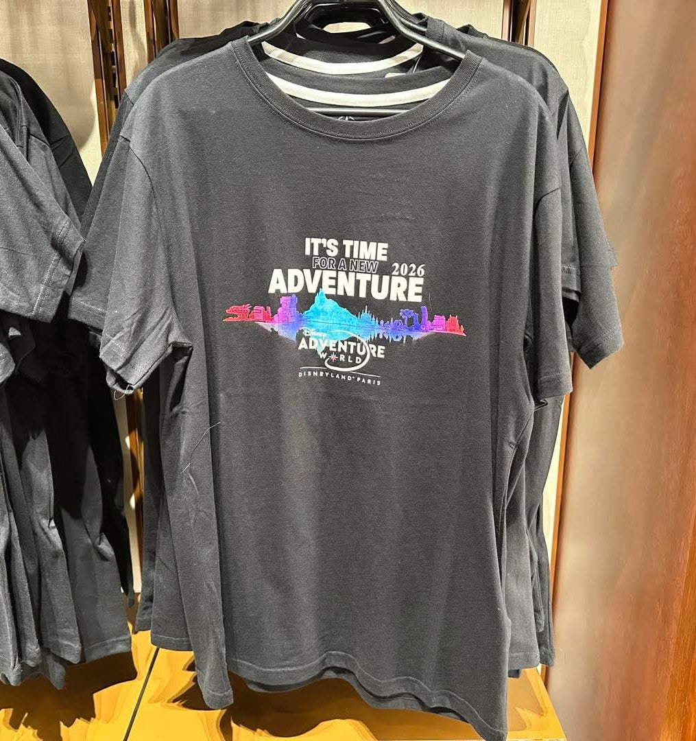 T-shirt Adventure World