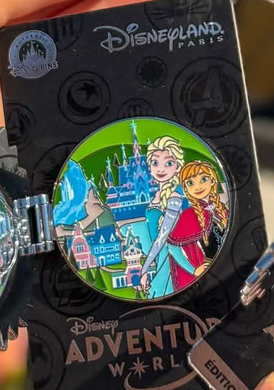 Pins Reine des neiges