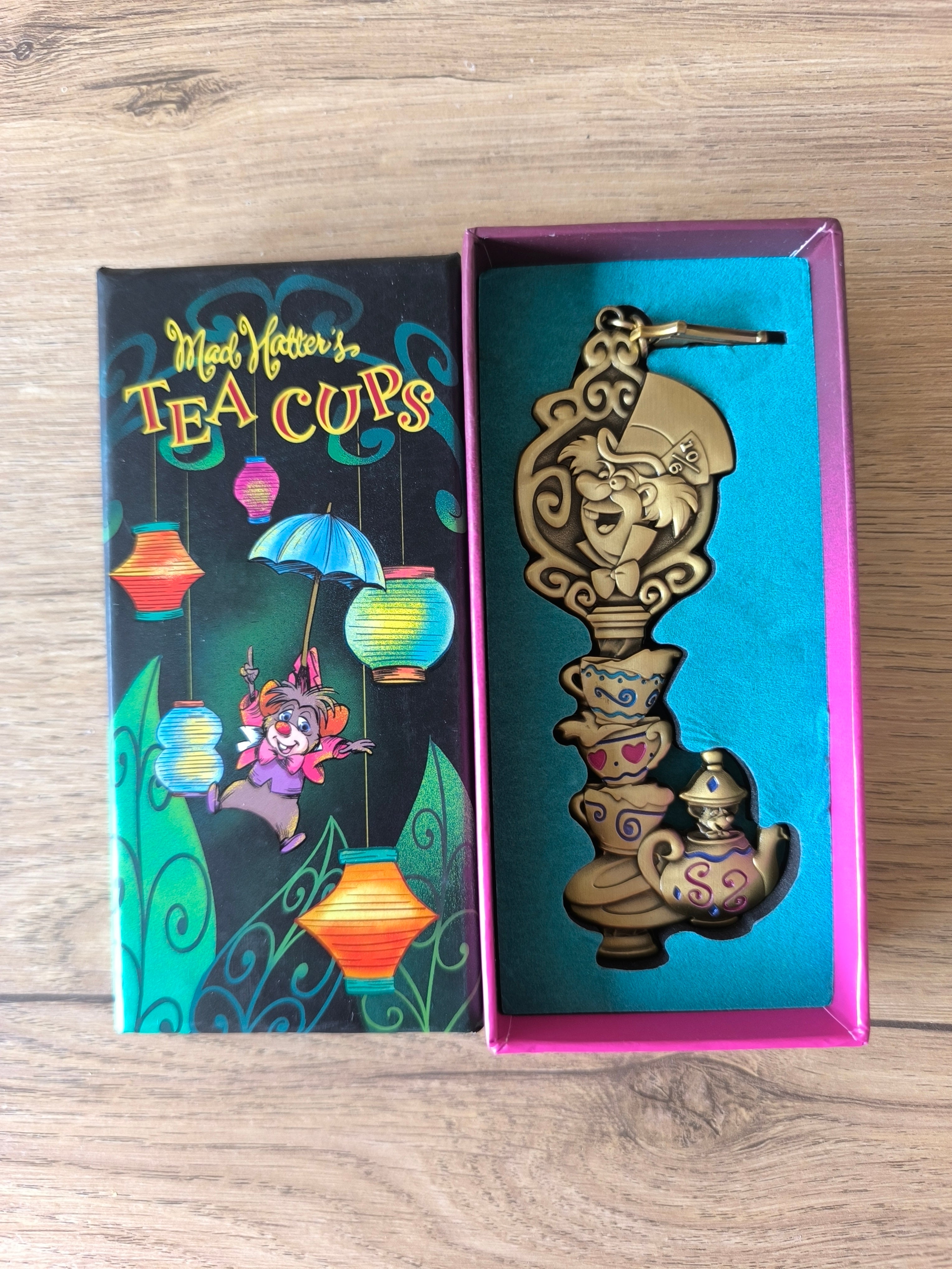 Clé Alice aux pays des merveilles