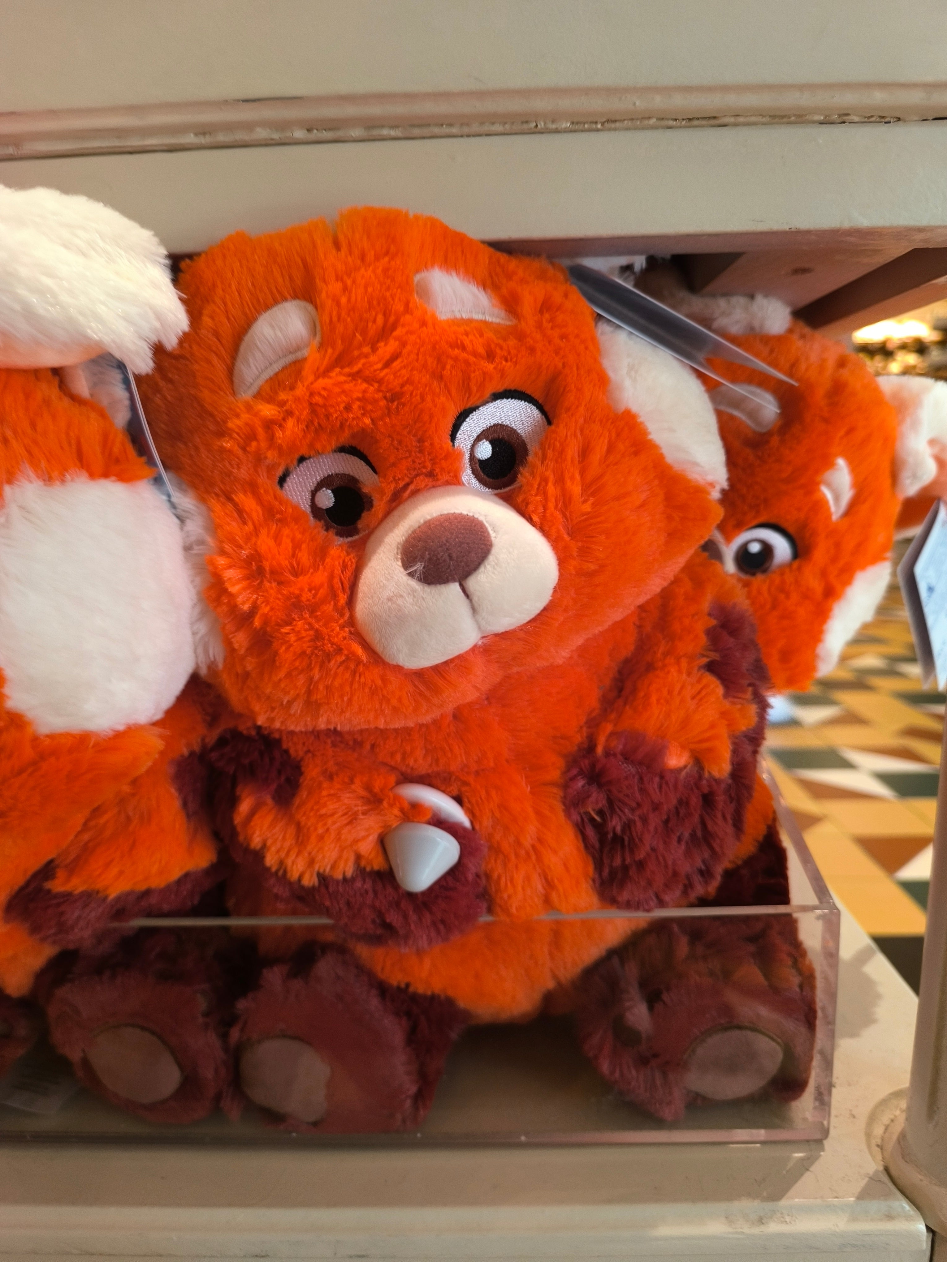 Peluche mei