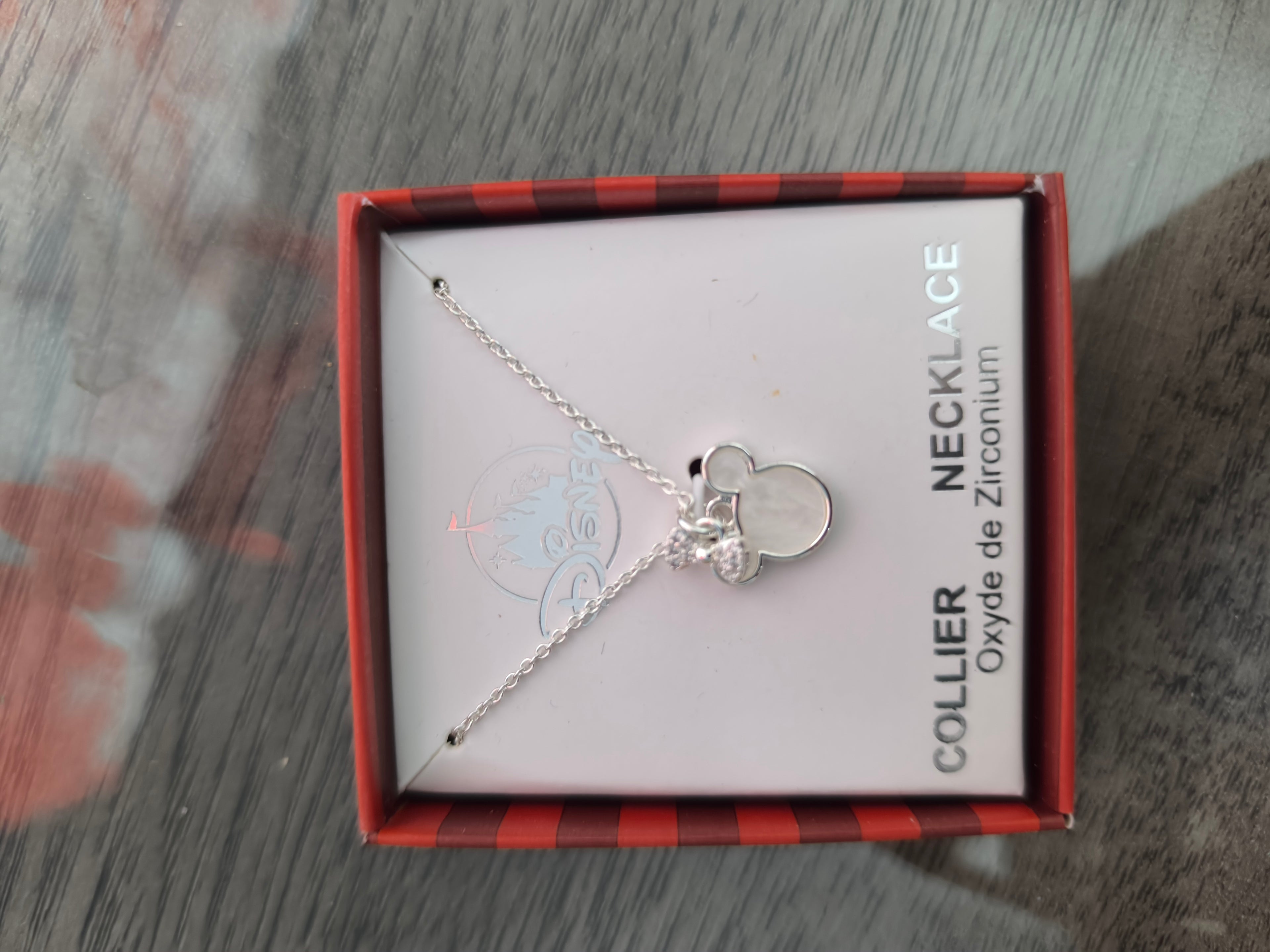 Collier Minnie