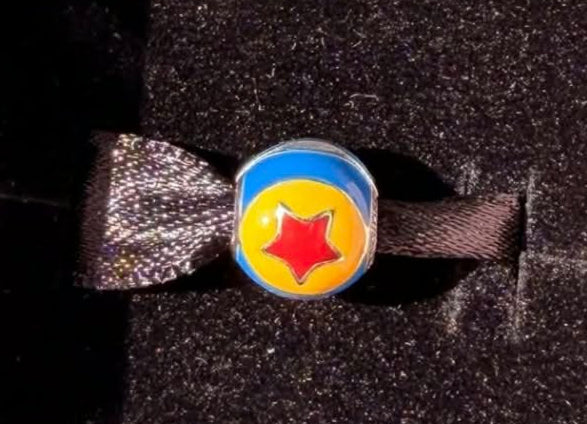 Clips Pixar Bell